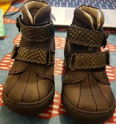 £10 • Buy  Cute New Size 4 EU 20 Purple Flower Toddler Shoes BNWOB