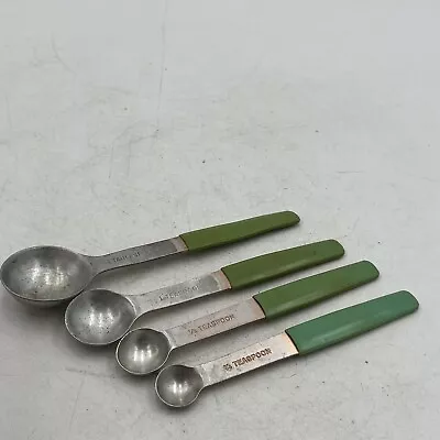 4 Vintage Stainless Steel Measuring Spoons Rubber Avocado Green Handles MCM • $14.95