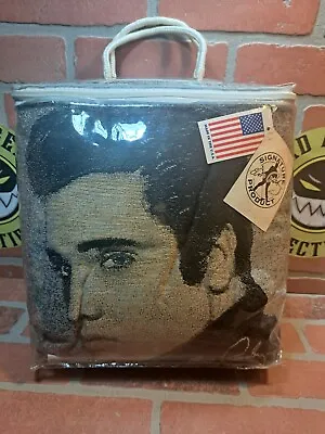 Vintage ELVIS PRESLEY CLOSE UP PICTURE PILLOW  • $20.69