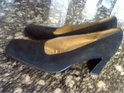 Ellen Tracy Square Toe/Block Heel Women's 9B Black Shoe • $14