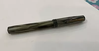 Vintage Waterman’s Account Fountain Pen 14 K Nib Green • $26