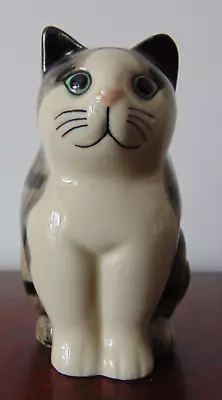 Retired Quail Ceramics Q Cat Unnamed 4.5  Tall Moggie With Green Eyes. • £8.99