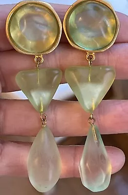 Vintage Chunky Green Lucite Stones Dangle Drop Clip On Earrings Matte Gold • $39.99