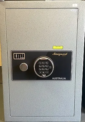 CMI MINIGUARD Digital SAFE MODEL MG4D 2 Shelfs 65kg Brisbane   • $1100