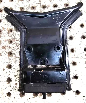 Mercury Mariner  Front Cover Mounting Plate 50 60 65 70Hp 76251A1 • $24.99