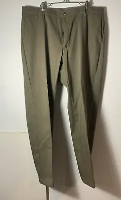 Wrangler Comfort Solutions Series Men’s Khaki Casual Dress Pants Sz 36x30 (B) • $21.75