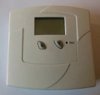 £24.95 • Buy Wireless Thermostat Model Et3 Celect Sime Tower 7102603