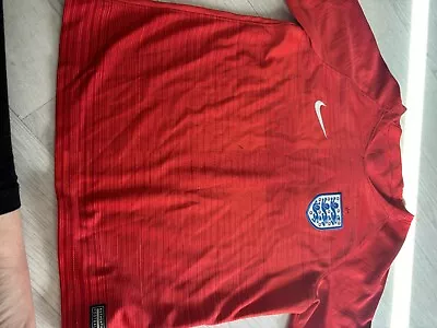 Boys 2018 England Football Shirt Red Age 8 Official Nike • £1.99