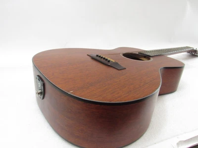 $239.96 • Buy Breedlove Passport OM/MMe 6 String Right Hand Electric Acoustic Guitar