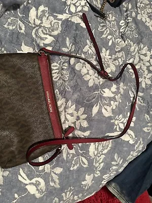 Michael Kors Handbag Crossbody • $35