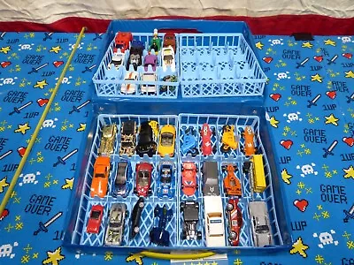 VIntage HotWheels Tara Toy Case 20300 With A Huge Lot Of Cars • $10