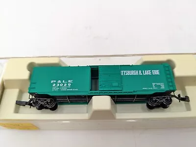 Z Scale Micro-Trains 13507 Pittsburgh & Lake Erie 50' Boxcar P&LE 23029 • $24.99