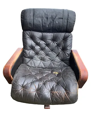 Mid Century Leather Swivel Armchair Vatne Møbler Danish Retro DISTRESSED TLC • £299