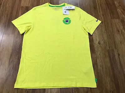 $25 • Buy MENS LARGE - New Nike Voice Soccer Brasil Garra Brasilera T-Shirt DH7662-740