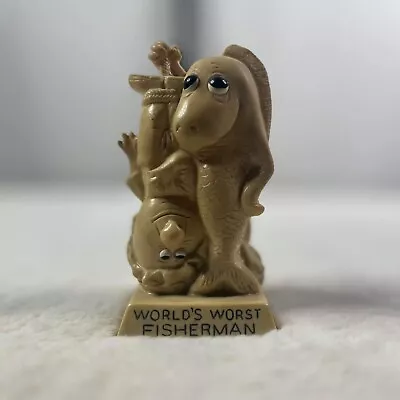 Vintage 1970 R&W Berries Co's Statue  World’s Worst Fisherman” • $14.99