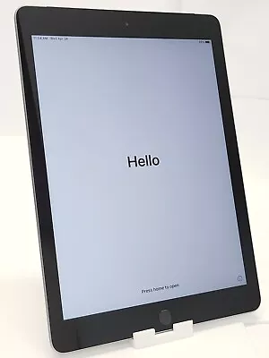 Unlocked Apple IPad 6th Gen 32GB 9.7in A1954 Good Condition No AC • $99.99