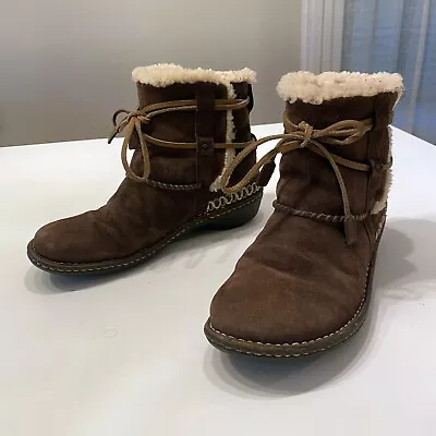 UGG Australia Cove Brown Suede Leather Women's Ankle Boots US Size 9 EU Size 40 • $90