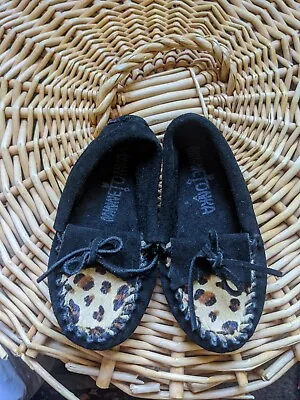 Minnetonka Moccasins Toddler Size 8 Leopard Print Black • $20