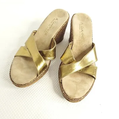 A Giannetti Gold Metallic Side Basket Weave Wedge Sandal Mule Size 7  • $18.71