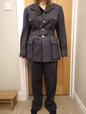 £325 • Buy Ww2 Raf Named Pilot Officers Full Uniform Dated December 1942