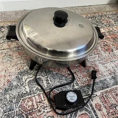 Saladmaster Oil Core Electric Skillet With VapoDome Lid Model 7252 • $99