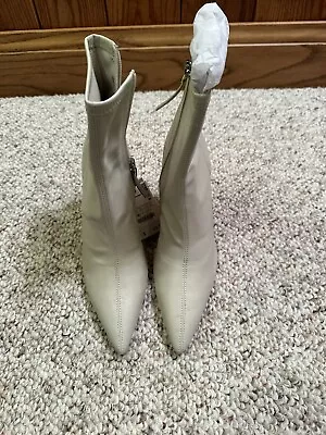 Zara NWT Off White Cream Pointed Toe Ankle Metallic Heeled Boots Size 6 • $38