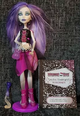 £60 • Buy Monster High Doll Spectra Vondergeist First Wave Pet Bag And Diary