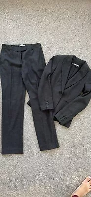 Basque Petite Ladies Suit Size 8 • $20