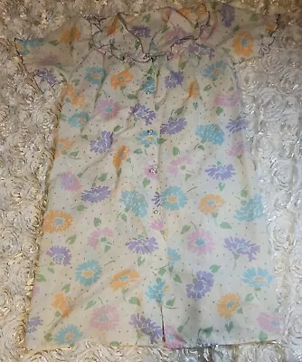 Vintage Rainbow Fashions New York Floral  Robe 80s 90s Sz.M? Faux Button • $17.99