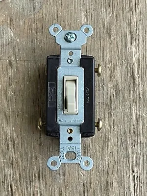 Pass & Seymour Legrand 664-ig 4 Way Toggle Switch 15a 120/277vac W/ground Wire  • $5