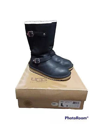 UGG Australia Kensington Boots Size 5 • £68.30