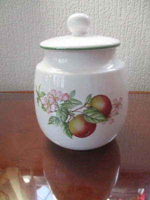 £7.99 • Buy M&S Marks & Spencer ASHBERRY Fruit Cookie Jar Seal Height 7  Pottery