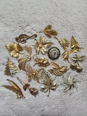 Vintage Brooch Pin Lot * Trifari Sarah Coventry Monet  • $69.95