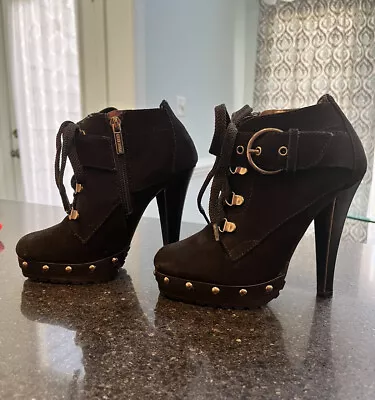 Victoria’s Secret Colin Stuart Ankle Boots Sz 5 • $25