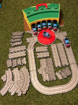TAKE ALONG N PLAY THOMAS THE TANK ENGINE & FRIENDS DIECASTs + Tidmouth Shed ++++ • £39.99