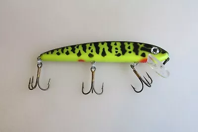 Lot #22000 Musky Mania Tackle Jake J6 Musky Muskie Pike Crankbait NEW • $16.95