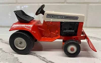 Vintage Allis Chalmers Lawn & Garden Tractor 1/16 W/Front Blade #149 • $98.90