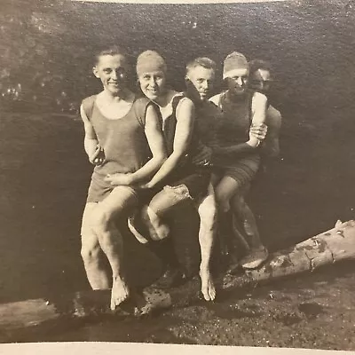Antique 1910s Swimsuits Bathing Suits Beach Men Women Happy Original Photo P11c5 • $14.99