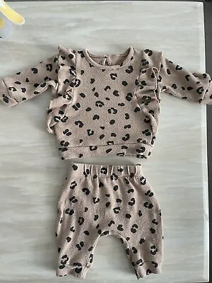 Baby Girl Leopard Outfit 0-3 Months Beige Asda George • £2.50