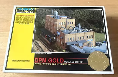 Dpm Gold Detailed Edition N Scale Woods Furniture Company Kit # 660 • $39.99