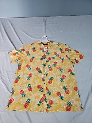 MARGARITAVILLE Men Medium Allover Pineapple Print 100% Rayon Hawaiian Shirt NEW • $17.77