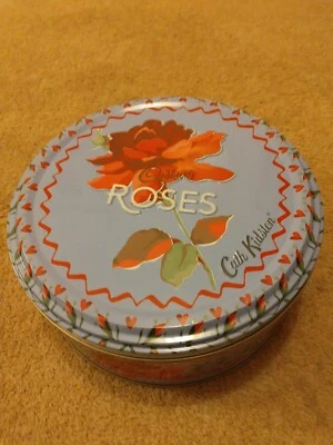 £5.99 • Buy Cath Kidston Design Cadbury Roses Empty Round Cake Tin Blue Pink Red 9 Ins Diam