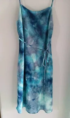 B. Moss Size 4 Blue Knee-Length Fully Lined Dress W/Spaghetti Straps Tye Dye  • $8.80