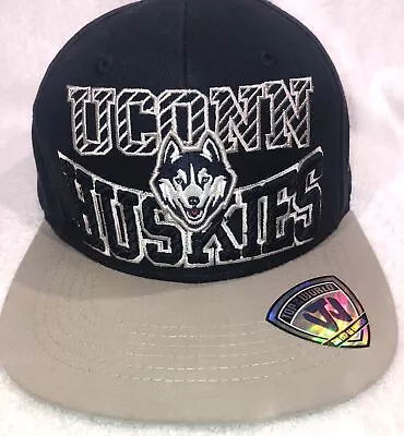 Uconn Huskies Top Of The World Snap Back Hat • $10