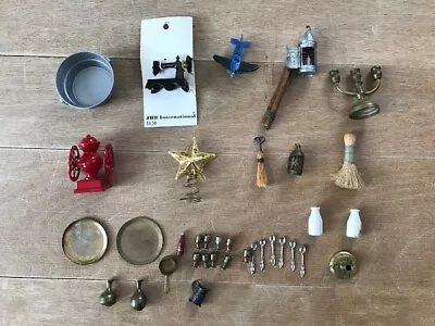 33 Count Assorted Vintage Miniature Dollhouse Accessories 1:12 Scale • $9.99