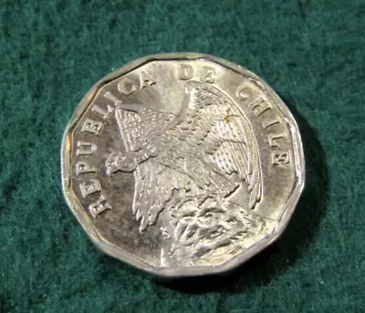 Chile 1976 5 Centavos Unc Coin • $6.89