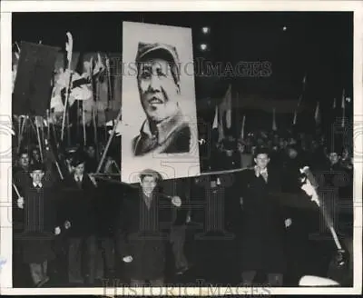 1950 Press Photo Crowd Parades Mao Tse Tung Portrait Through Warsaw Poland • $23.88