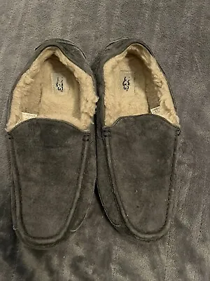 UGG Ascot Men's Moccasin Slippers Size 11 - Charcoal • $9.47