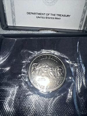 1991 Mount Rushmore Anniversary Coin • $12