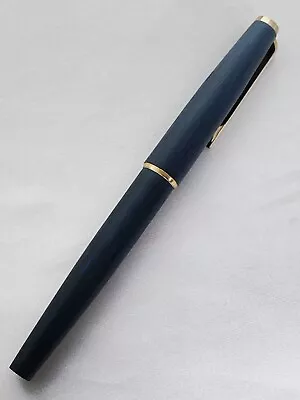 Vintage Montblanc Fountain Pen 220  EF Nib (Excellent) O734 • $50